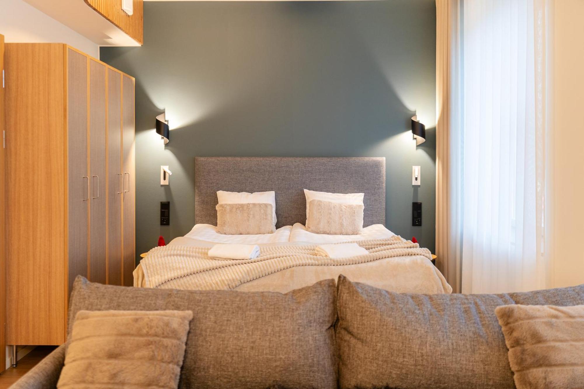 Postmaster Hotel