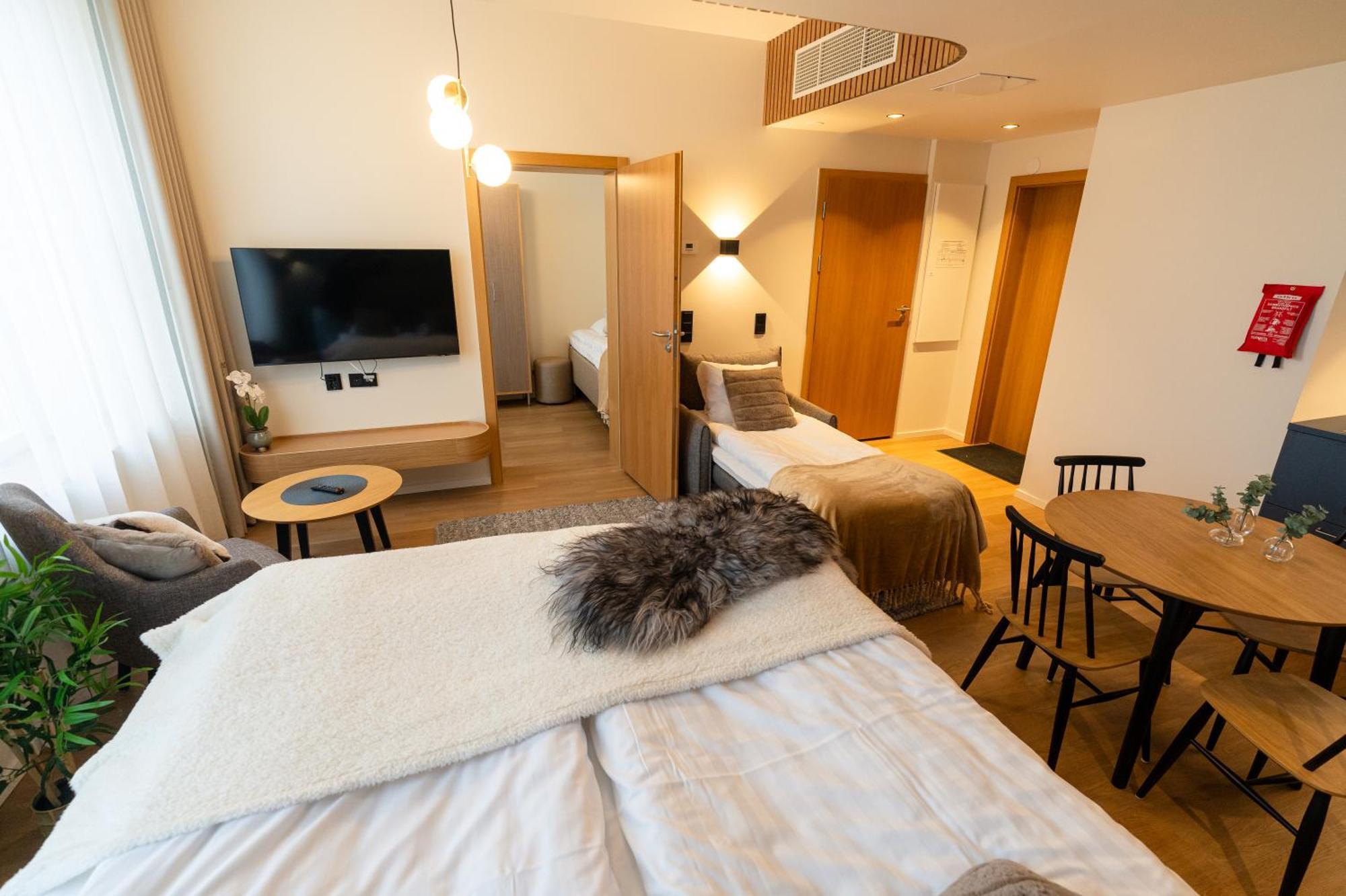 Postmaster Hotel 4*